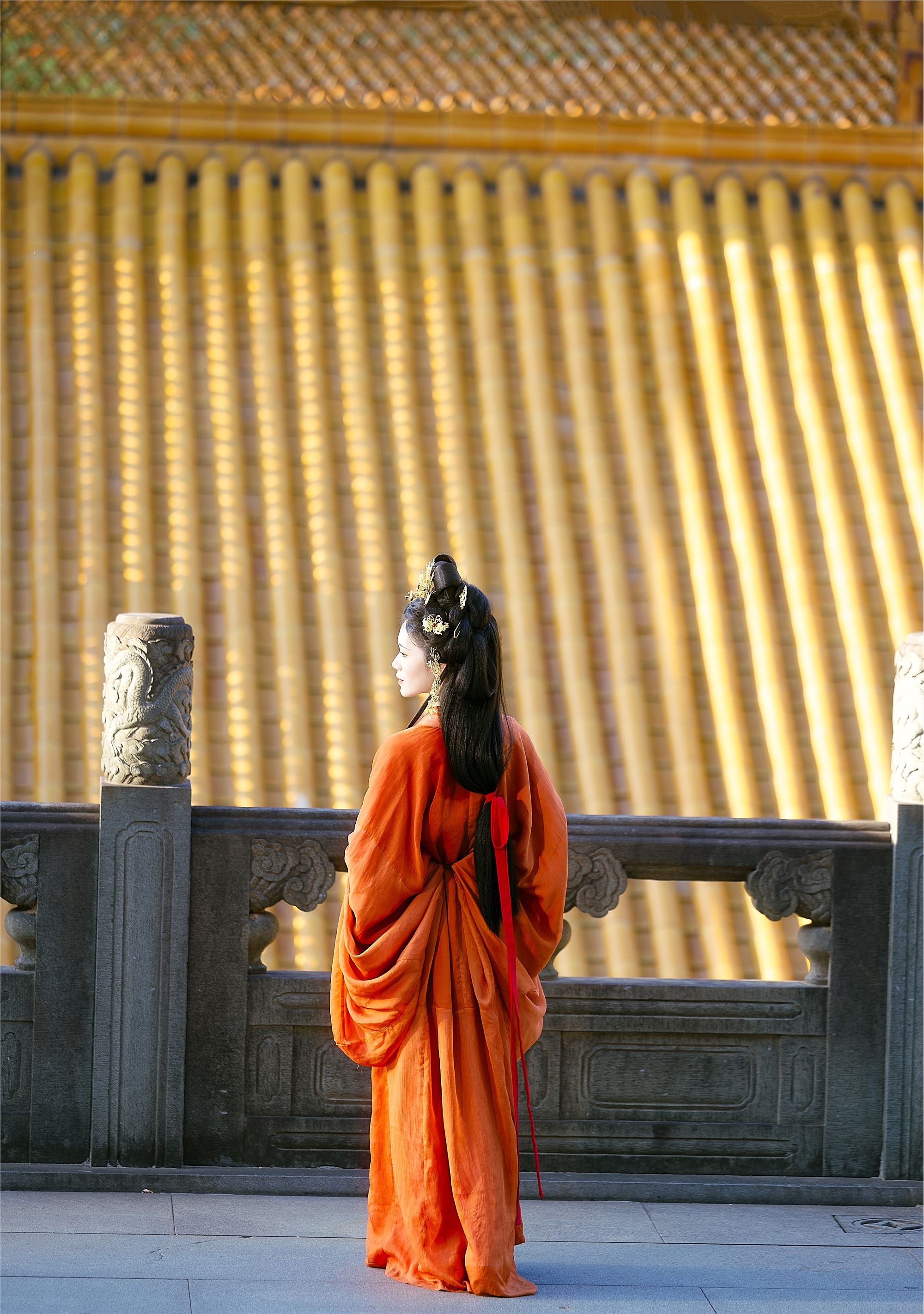 YITUYU艺图语 2025.02.03 壁上观 语卿